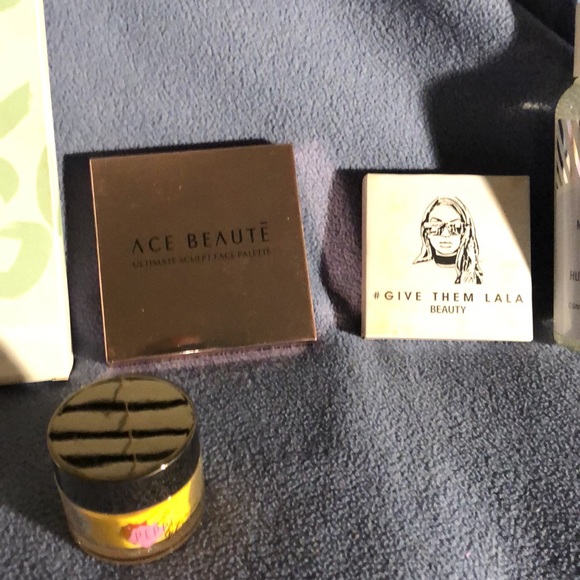 Mixed lot of hi end beauty aids - Picture 3 of 5